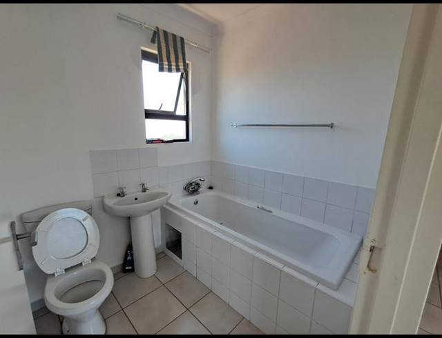 3 BEDROOM HOUSE FOR SALE IN WINDMILL PARK